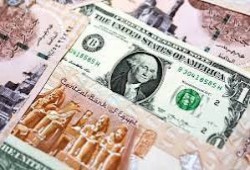 "تحسن الجنيه".. لماذا لا ينعكس على واقع المصريين؟