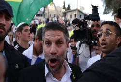 ميدل إيست آي|| كيف مهّدت حشود إسرائيل العنصرية الطريق لإبادة غزة