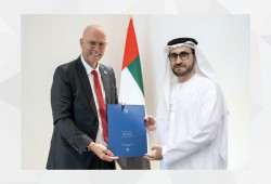 فضيحة السفير الصهيوني بالإمارات تجبر تل أبيب على إخلاء بعثتها الدبلوماسية...ماذا حدث؟