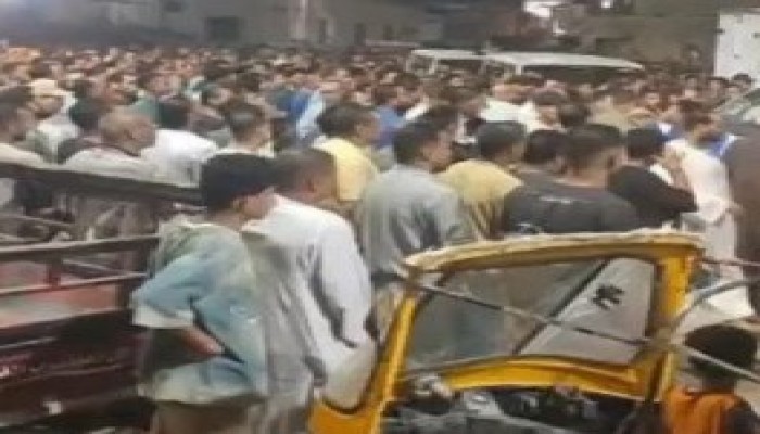 سوهاج تشيع جثامين ثلاثة من ضحايا حادث قطار جرجا. بعد دهسهم