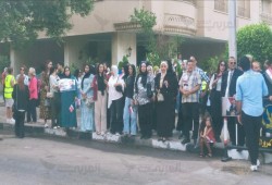 "صوتك بكرتونة".. مستقبل وطن يوزّع الطعام ويحتكر البرلمان ولا عزاء للمصريين