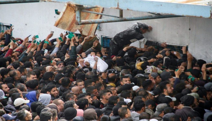 غزة على شفا المجاعة… و«أطباء بلا حدود» تحذر من «قتل منهجي» تحت غطاء الإغاثة