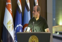 السيسي يلمح إلى خلافات مع الخليج ويتحدث عن "مخطط لضرب وحدة الصف العربي"