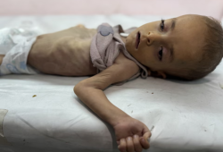 الجارديان || جو بايدن شريك في تجويع غزة والدم على يديه