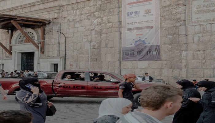 النيويورك تايمز || تصادم الرؤى حول مستقبل سوريا في أزقة دمشق القديمة