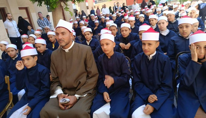 غضب من المناهج الأزهرية الجديدة بدعوى "التطوير".. تعديلات كبيرة تنزع "الدسم"