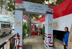 17 % نسبة المشاركة في مسرحية الشيوخ.. أسباب العزوف وغياب المشاركة الشعبية