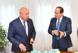 بالمخالفة للدستور.. كامل الوزير ينزع ملكية أراضي مواطنين بسوهاج وقنا والدقهلية ودمياط لإقامة محاور مرورية وكباري