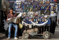 السيسي يزوّر أرقام تراجع البطالة: 6% على الورق وواقع مظلم يطحن الشباب