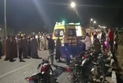 طرق السيسي تحوّل الأفراح لمأتم.. مصرع وإصابة 9 بالطود بالأقصر خلال زفة عروسين