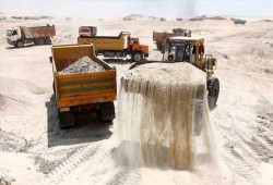 القانون على الضعفاء فقط.. شاحنات مكشوفة تهدد حياة المواطنين بلا عقاب والفساد بلا نهاية