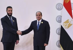 بين مرسوم الشرع في سوريا وزيادات السيسي في مصر.. كهرباء مجانية هناك وفواتير ملتهبة هنا