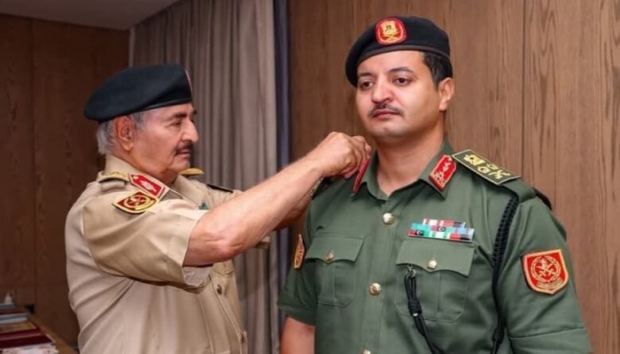 تهنئة السيسي ورئيس أركانه بترقية أبناء حفتر بجيش ليبيا دعم لمسار الانقلاب والانقسام