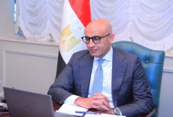 تصريحات "الوزير المزور" عن إدماج الذكاء الاصطناعي بالمناهج التعليمية وهم يتَجاهُل الواقع المزري