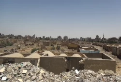 حدائق على رفات الموتى.. إخلاء مقابر الأربعين وتحويلها لحديقة مركزية بالسويس