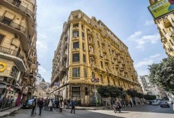 السيسي يضحك على المستأجرين بشقق بديلة للإيجار القديم بـ 2.5 مليون جنيه