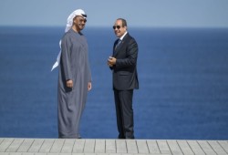 من باع ..مرسي ولا السيسي؟: الإمارات تستحوذ على 85% من إيرادات مشروع لوجستي بـ"قناة السويس" لـ50 عاما!!!