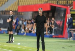 الأهلي يقيل مدربه "ريبيرو" بعد 90 يومًا دون نتائج مرضية