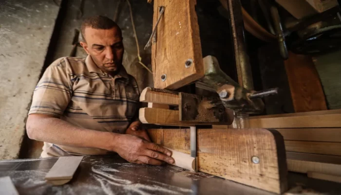 خبراء يكشفون أوجه القصور بقانون العمل الجديد في مصر