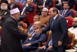 شيخ الأزهر يتعاطف مع غزة أمام السيسي: من يُجَوِّع لا يملك حق البكاء