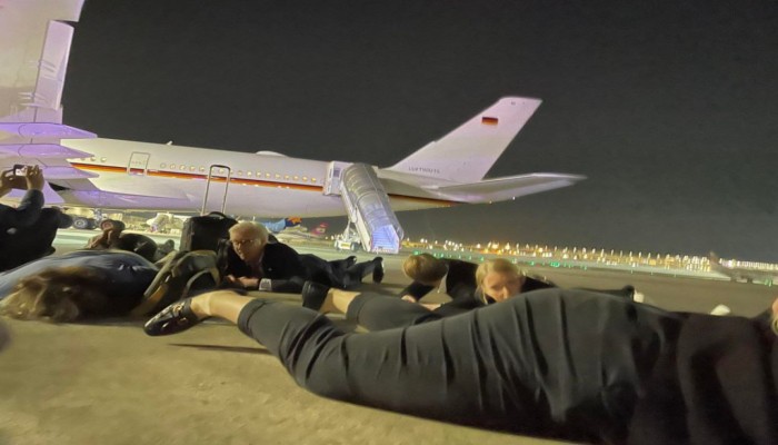 فيديو: صاروخ يمني يهز مطار بن غوريون والرعب يسيطر على تل أبيب