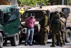اعتقالات متصاعدة في القدس تحت غطاء اقتحامات الأقصى