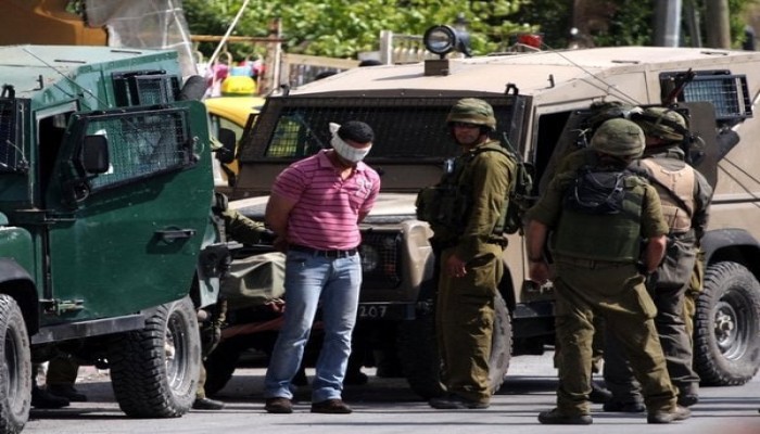 اعتقالات متصاعدة في القدس تحت غطاء اقتحامات الأقصى