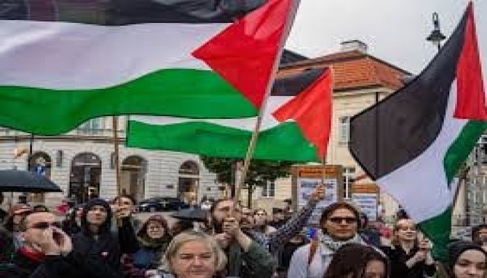 بولندا توقف ممثلي شركات أسلحة إسرائيلية رفضا لإبادة غزة