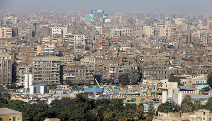 لجنة مدبولي لمتابعة العقارات الآيلة للسقوط... خطوة متأخرة أم اتجاه لتهجير جديد لصالح المستثمرين