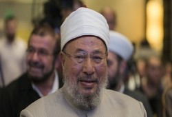 إدراج 276 مواطنًا على قوائم الإرهاب بينهم الشيخ القرضاوي رغم رحيله!!