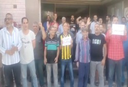 18 يومًا من الإضرابات.. عمال السكر يواجهون التهديدات بصرخات ضد الجوع والمهانة