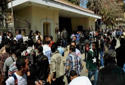 اعترافات حكومة السيسي بمخالفة الدستور في الصحة والتعليم وتعتيم على أرقام الدخل والإنفاق