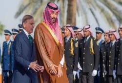 الأبعاد الإقليمية لـ"الاتفاقية الدفاعية بين السعودية وباكستان وعلاقتها بنووي إيران
