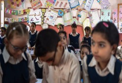 "موسم الفقد" يتجدد.. معاناة أسر المعتقلين تتفاقم مع دخول المدارس والجامعات