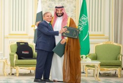اتفاق أمني "سعودي-باكستاني" يثير الجدل... ردود النشطاء وتحليلات الخبراء