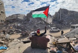 غضب في تل أبيب: كيف تقرأ إسرائيل موجة الاعترافات الغربية بفلسطين؟