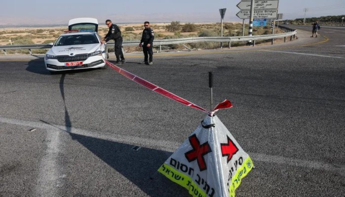 إغلاق معبر الكرامة.. خنق المعبر الوحيد لأهالي الضفة