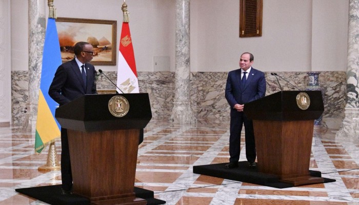 السيسي أسد أمام الرئيس الرواندي نعامة أمام اثيوبيا: مياه النيل تحجز أمام سد النهضة وأبو لمعة يرفض الهيمنة على النهر!