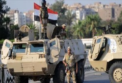 اتهامات إسرائيلية لمصر بتشييد قواعد سرية في سيناء.. بين “الذريعة السياسية” وواقع التنسيق الأمني