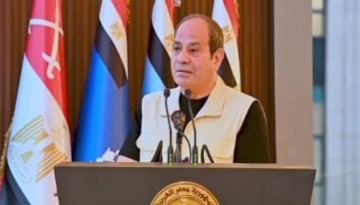 السيسي يشترط موافقة إسرائيل لإدخال المساعدات لغزة: غضب شعبي واتهامات بالتواطؤ