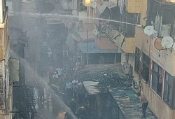 وفاة سيدة وإصابة 4 في حريق منازل خشبية ببورسعيد.. الإهمال الحكومي يحول الأحياء القديمة إلى مقابر