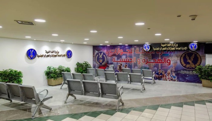 طعن قضائي على ترحيل لاجئ فلسطيني عاش ستة عقود بمصر… هل يعاقب السيسي اللاجئين بعد تأخر مساعدات أوروبا؟