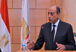 الفريق عباس حلمي بديلا للفريق جلال هريدي في رئاسة حزب "حماة وطن"...والسيسي: لا والله ما حكم عسكر!!