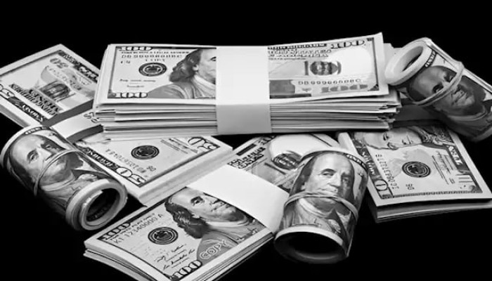 لسداد ديون السيسي... إصدار صكوك سيادية بـ1.5 مليار دولار يفاقم أزمات الديون وضنك معيشة المصريين