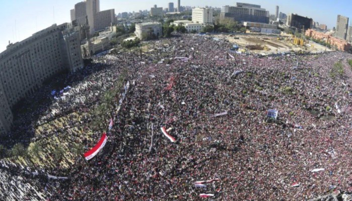 من أعاجيب اقتصاد السيسي: تحالف إماراتي أمريكي لتحويل مجمع التحرير لفندق بقرض 15 مليار جنيه من البنوك المصرية!!