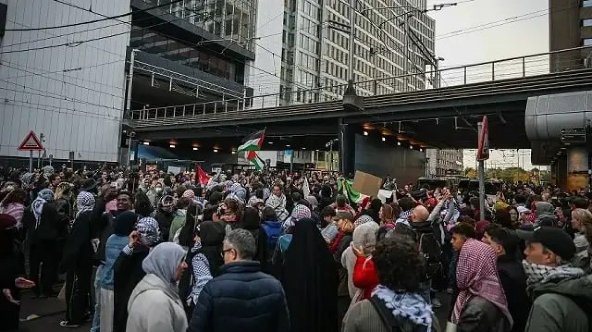 حصار عالمي يطوق نتنياهو... 302متحف ومؤسسة ثقافية في هولندا وبلجيكا يعلنون مقاطعة إسرائيل