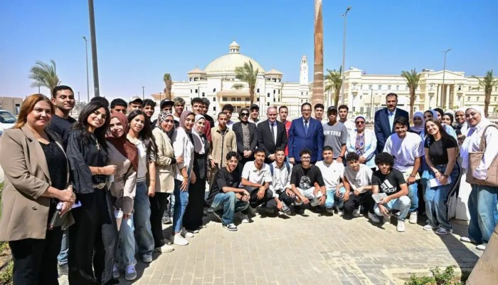 الدروس الخصوصية من السناتر إلى مدرّجات الجامعة.. التعليم في مصر من التدهور إلى إفقار المصريين
