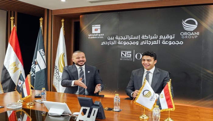 العرجاني يشتري 26% من حديد "عتاقة" بنصف قيمتها.. صفقة تفضح هيمنة رجال السلطة على مفاصل الاقتصاد