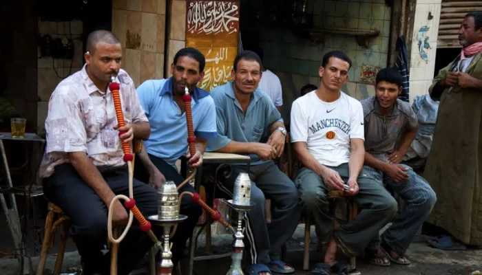 شباب مصر بين البطالة والتهجير القسري.. واقع مؤلم وأحلام مهدرة