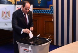 للبقاء إلى ما بعد 2030.. هل يعدل السيسي الدستور للمرة الثانية؟